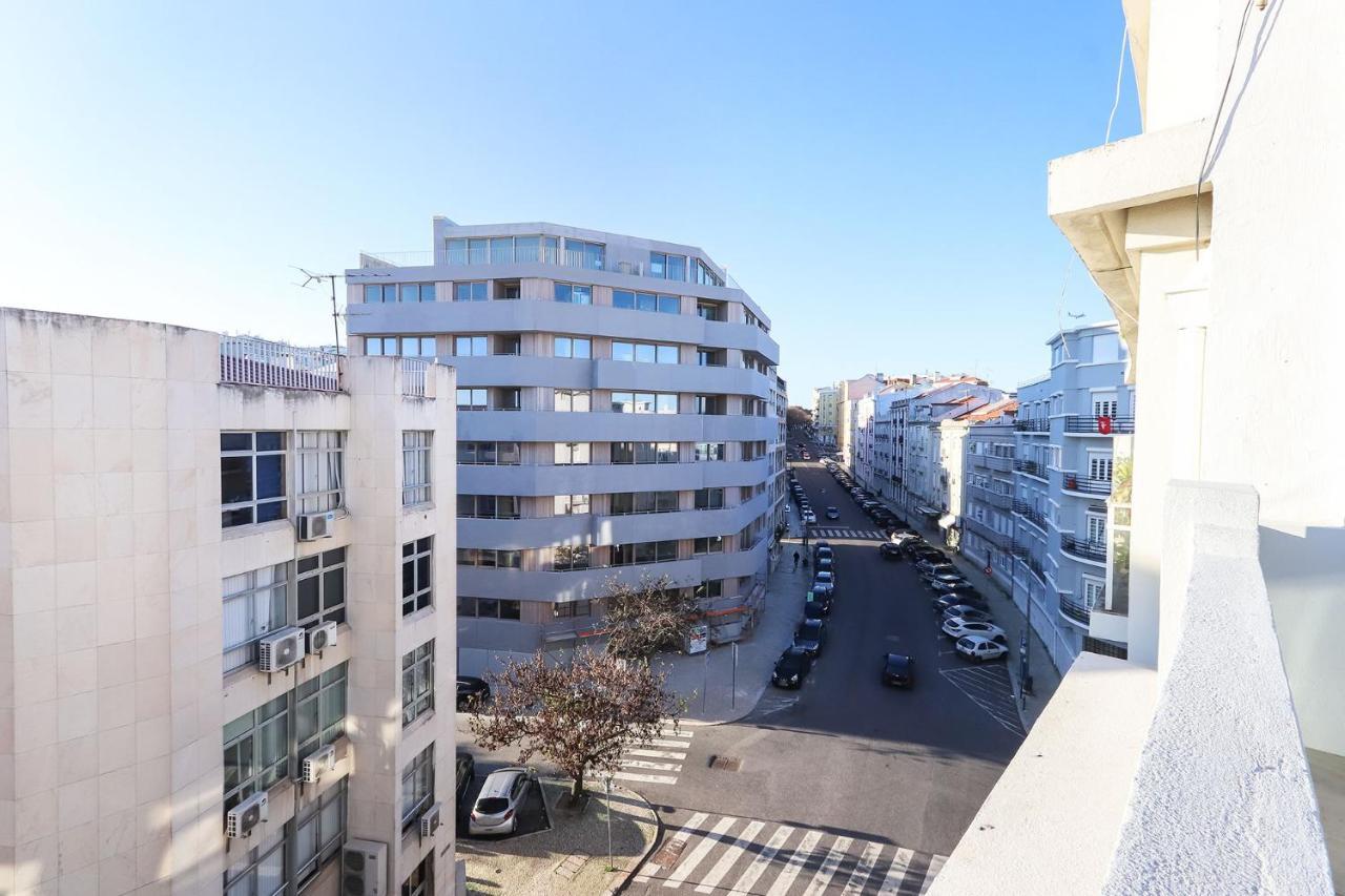 Marques De Pombal Duplex With Terrace By Homing Διαμέρισμα Lisboa Εξωτερικό φωτογραφία